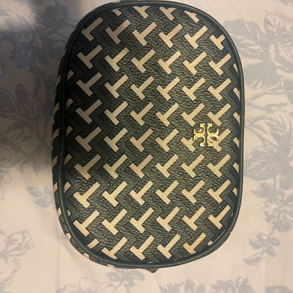 Tory Burch Black and Cream Cosmetic Bag